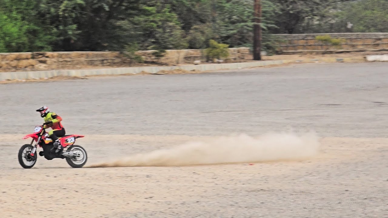 Losi Promoto MX Review – True-to-Life Motocross Performance in RC Form!
