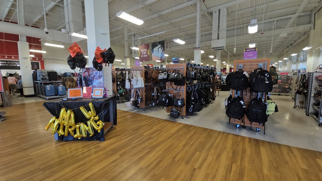 TJ MAXX-VEGAS! DESIGNER PURSES & JEWELRY! Thrift with me!