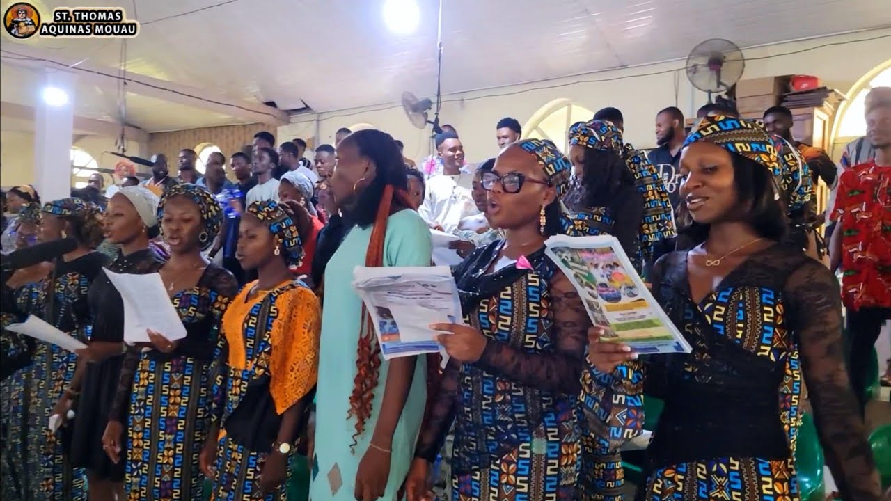 I beleive in one God (Igbo Version) - St. Thomas Aquinas Choir