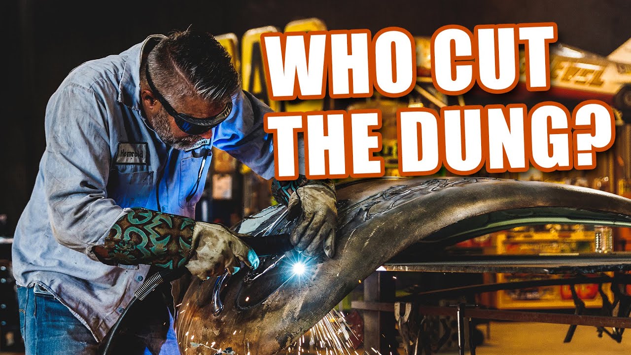 WELDER UP LAS VEGAS CUTS OPEN THE DUNG BEETLE