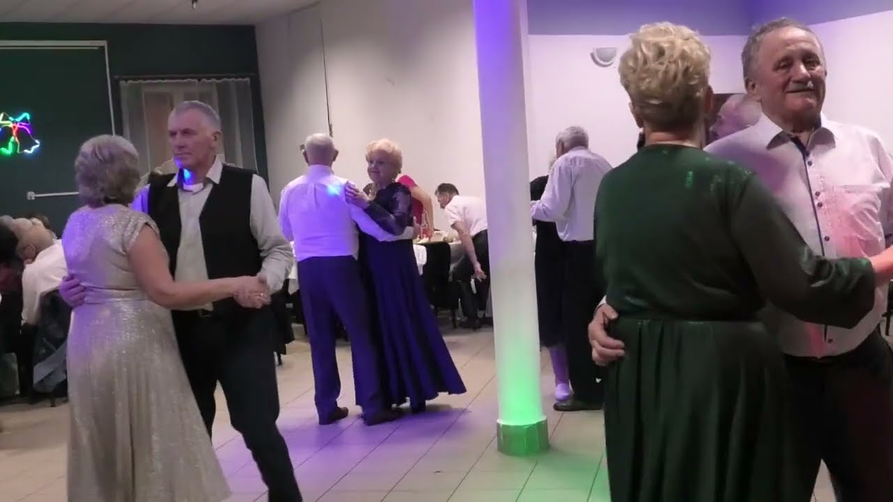 Krótkie wytchnienie - dobrze jest posłuchać Kapeli Piotra Bińkowskiego SYLWESTROWO Biała Rawska 2025