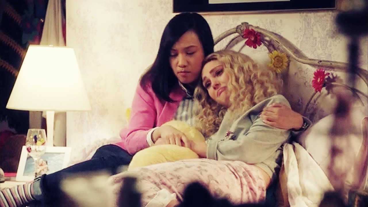 through the dark | the carrie diaries