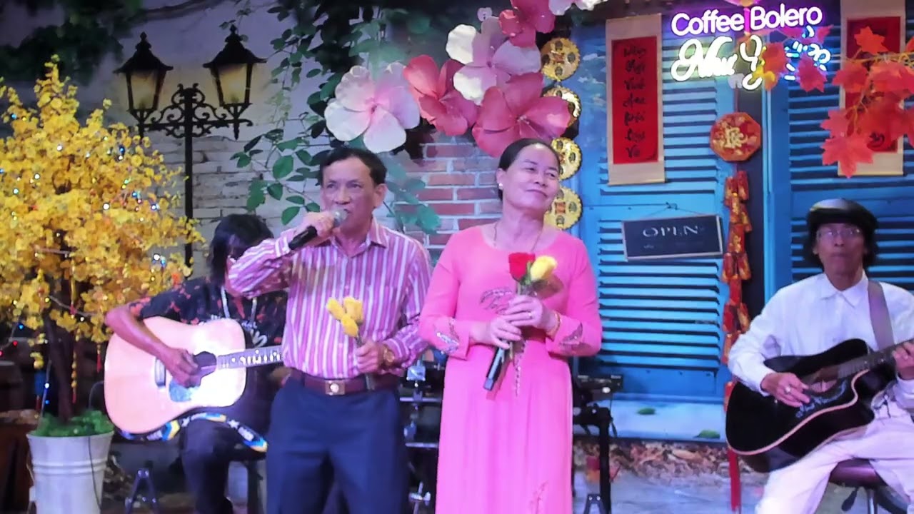 Sao rơi trên biển -  Sáng tác: Nguyễn Vũ  -  Trình bày : Nguyễn Vàng & Lê Thắm