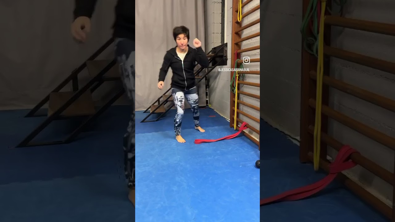 2 exercices si tu es raide des chevilles ✌️
