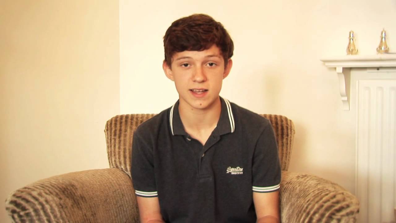 Tom Holland joins the Anthony Nolan register