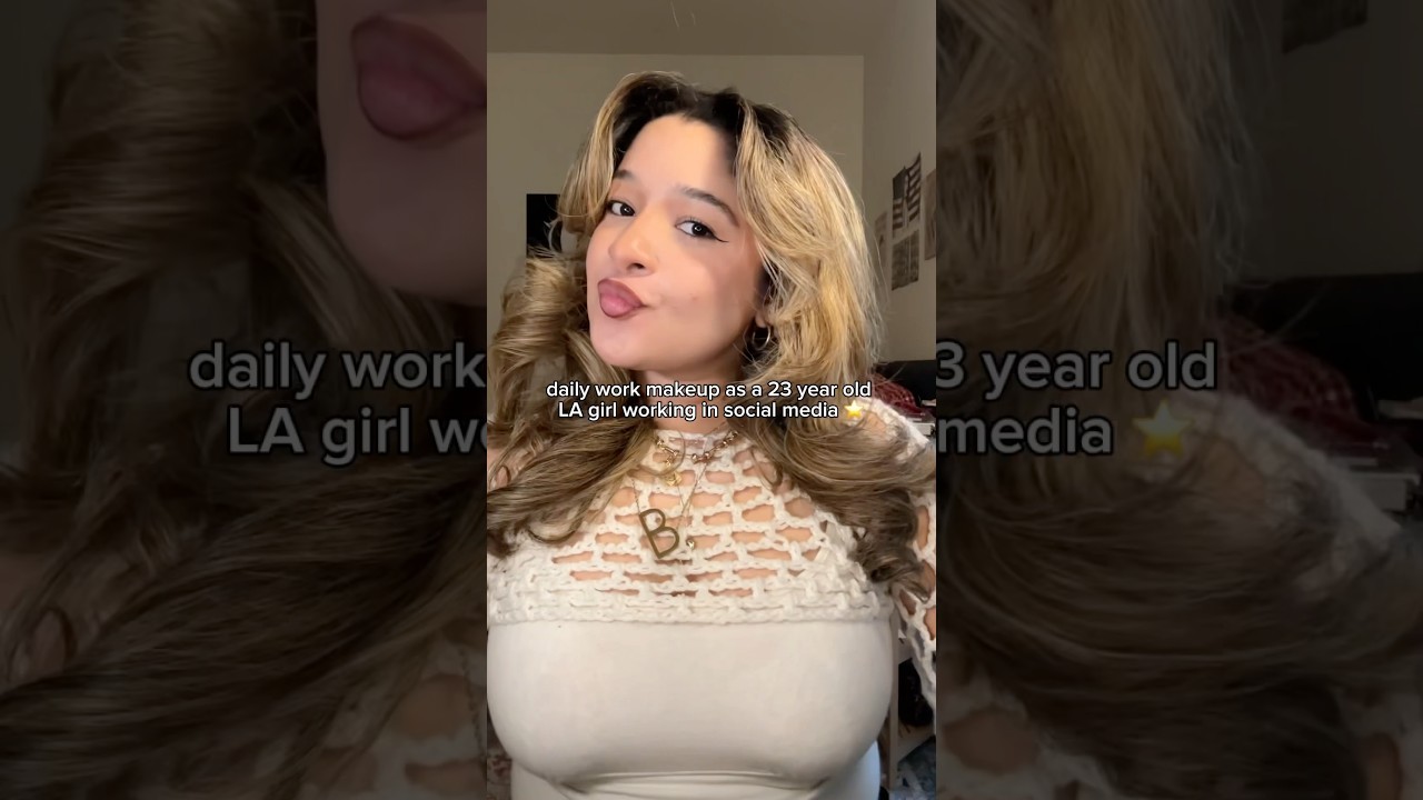 day to day look for my social media job! #workmakeup #makeupoftheday #grwm #workgrwm