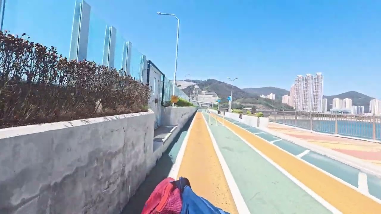 將軍澳跨灣大橋 ( 康城- 將軍澳)---單車
