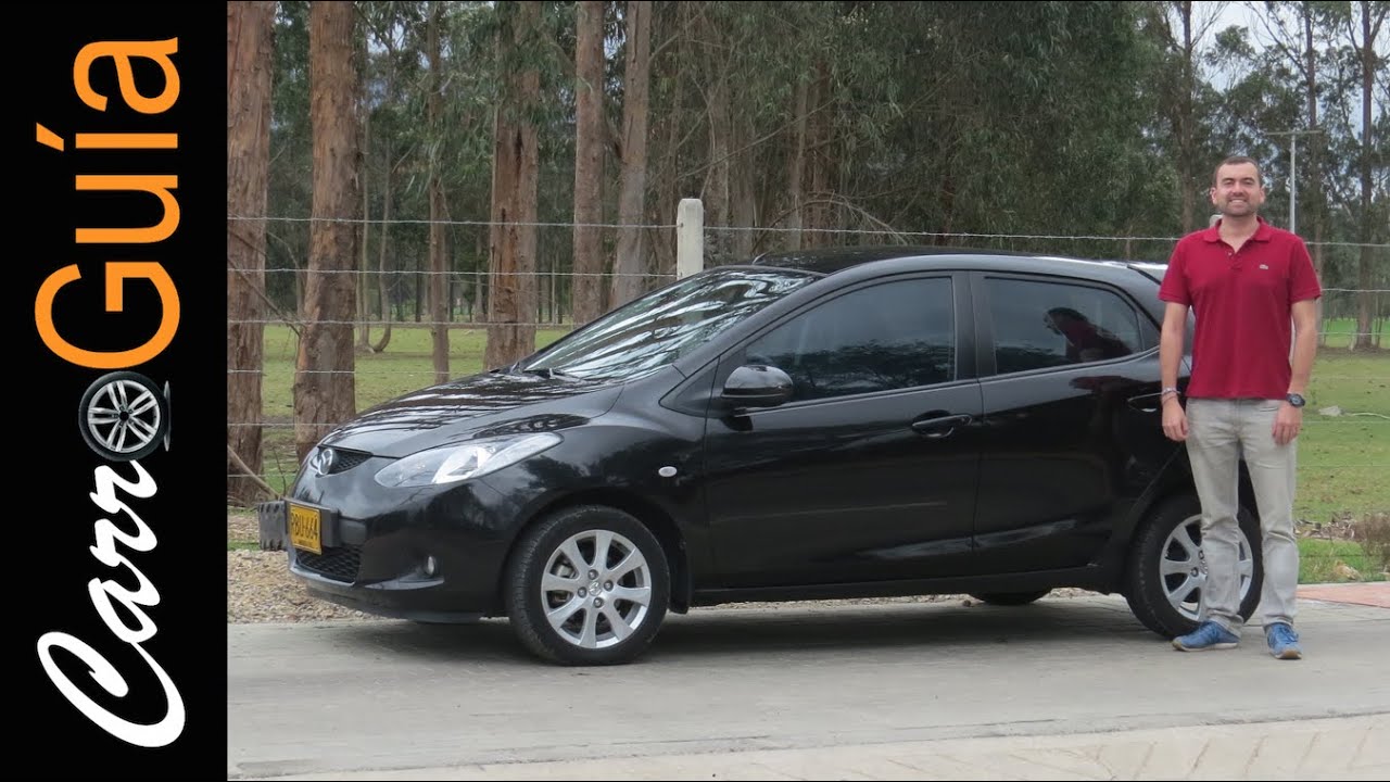 Mazda 2 2011 -  Carro Guía