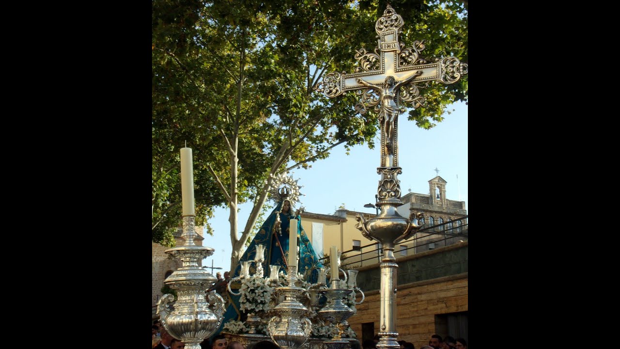 #LINARES (Jaén) Traslado de la Virgen de Linarejos desde Sta. María la Mayor al Santuario