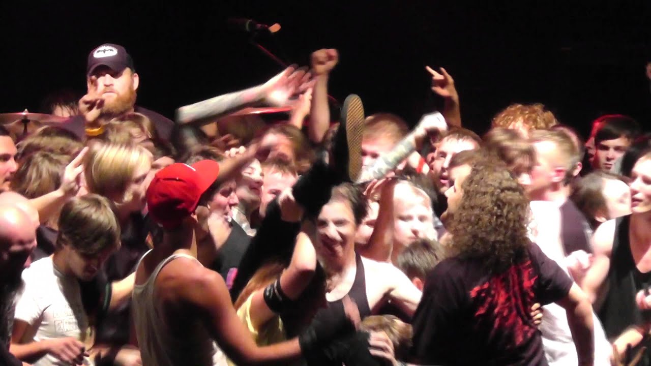 Suicide Silence LIVE 2011-10-21 Cracow, Rotunda, Poland - No Pity For a Coward (1080p)