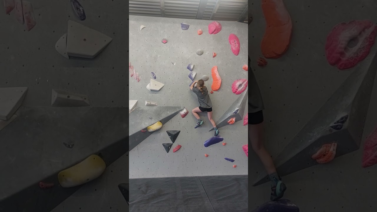 Purple flash #bouldering #climbingcommunity #girlsthatclimb