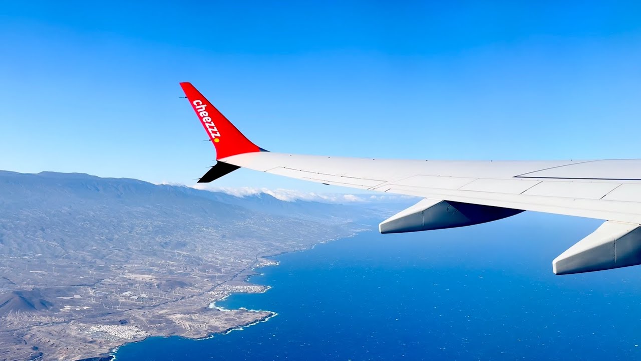 BUMPY TAKE-OFF! Corendon Boeing 737 MAX 9 Battles Winds Leaving Tenerife!