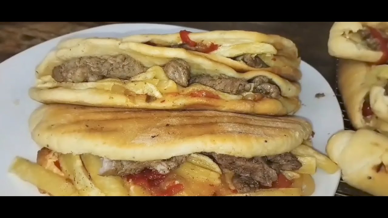 #سندويتش #مملحة_حشو بنين خبز خفيف طري بنين هذا واش يوالم مع سخانة جربوه وصفة أكثر من رائعة