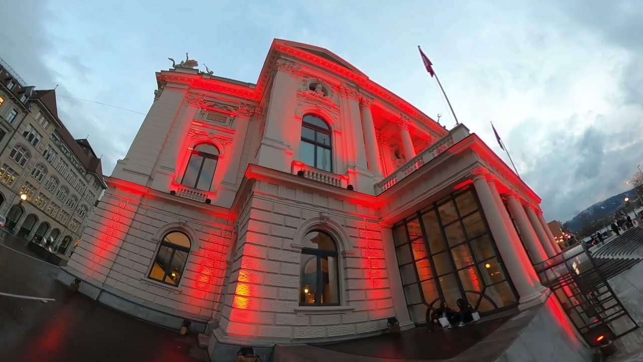 Zurich Opera House, Main Christmas Market (Zürcher Wienachtsdorf), Switzerland (Daily 360° VR Video)