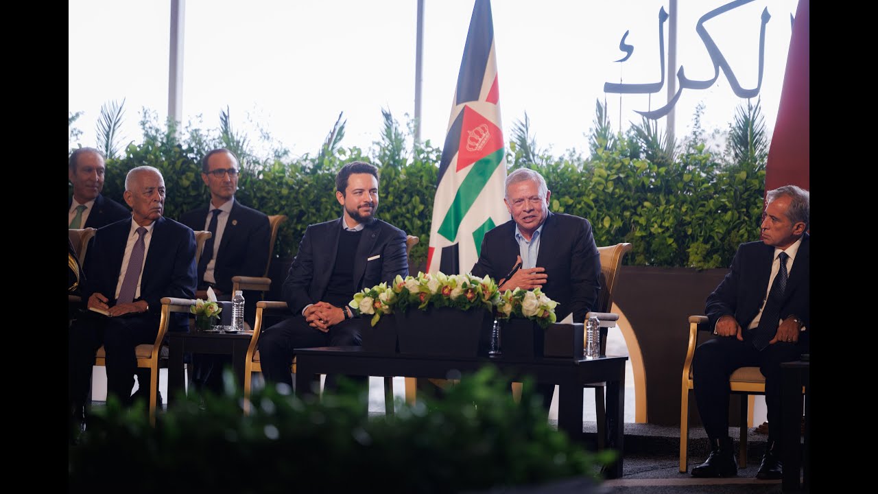 من حديث جلالة الملك لدى لقائه وجهاء وممثلين عن أبناء محافظة الكرك خلال زيارته بمناسبة اليوبيل الفضي