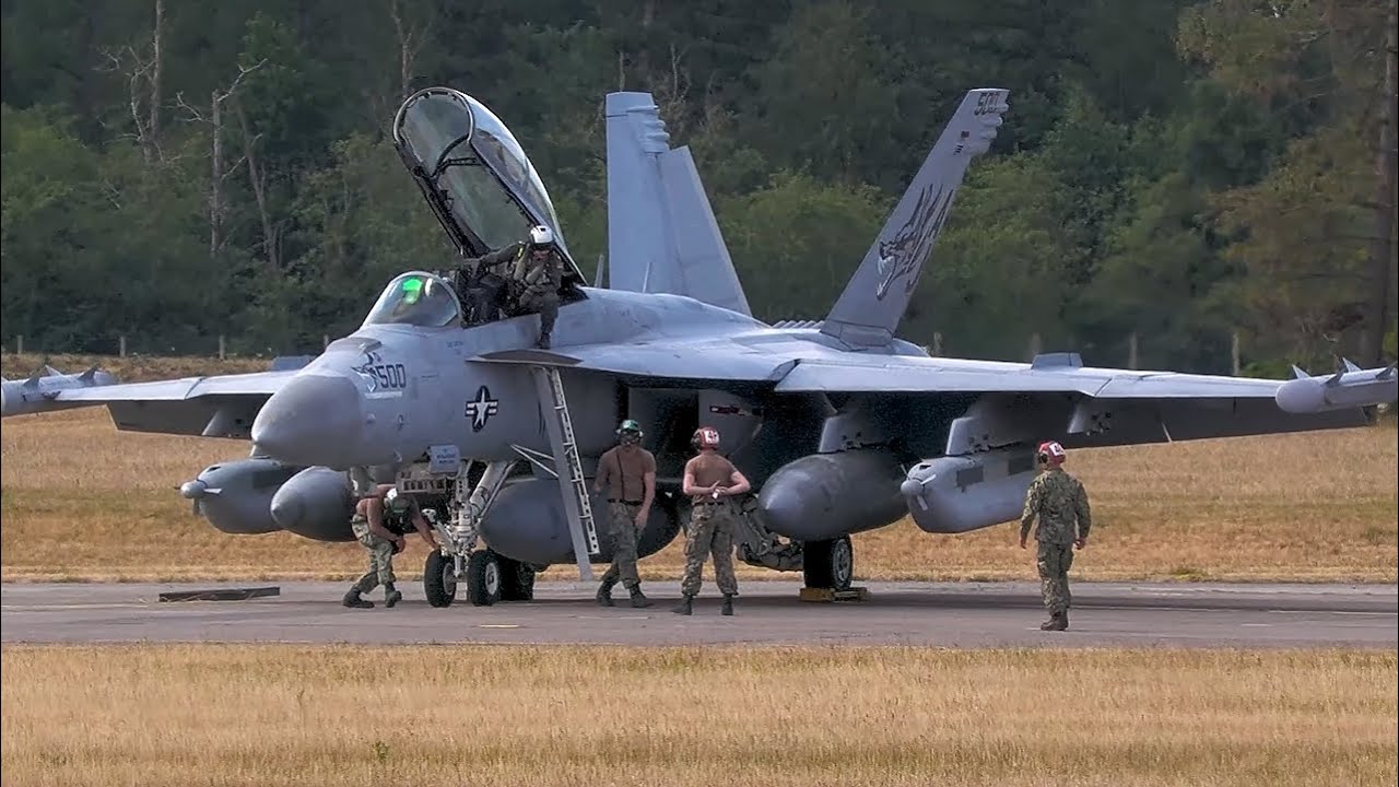 [4K] US Navy EA-18G Growlers & F/A-18 Super Hornets, Engine Startup, Afterburner Takeoff, Recovery