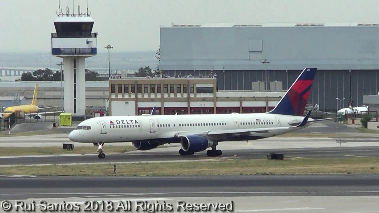 Delta Air Lines Boeing 757-2Q8(W) N704X (cn 28163/741)