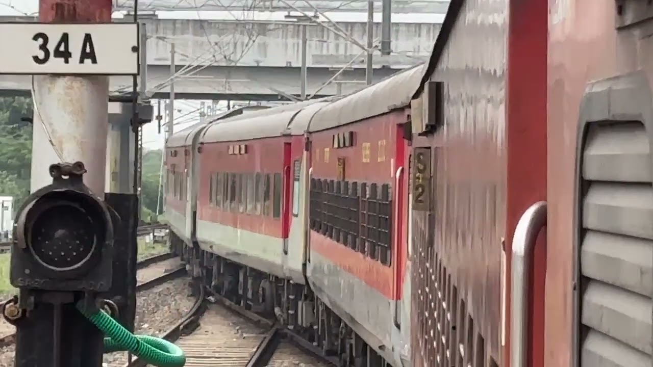 22503 Vivek SF Express from Kanniyakumari to Dibrugarh departure from CAPE #viral #train #trending