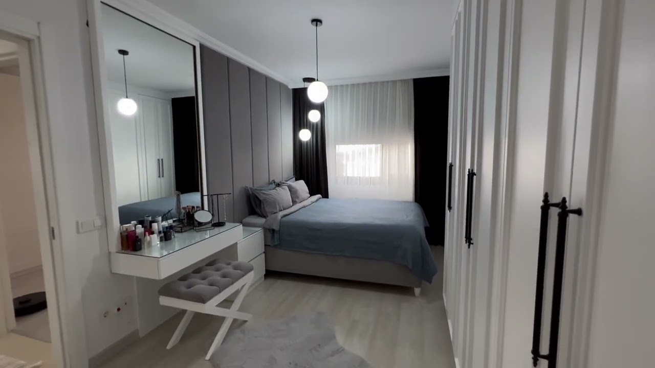 YAKACIKTA ANA CADDE ÜZERİNDE SİTE İÇİ MANZARALI 2+1 SATILIK DAİRE