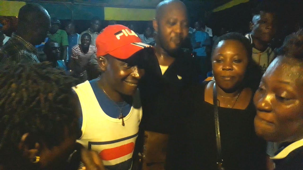 Apich&egrave;k&egrave; & Achat&eacute; Musica De Grand-Al&eacute;p&eacute; -  Vendredi A Atti&eacute;koi