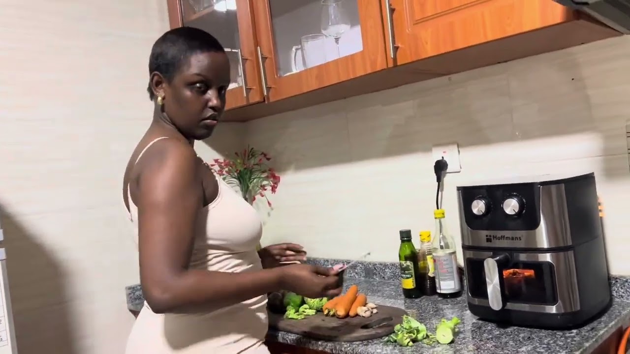 VLOG VLOG//BWA MBERE PACCY AZANYE UMUGABOWE//ESE KURYA AGAKWAVU NICYAHA?//MUZE DUTEKANE🐇//LEGUMES