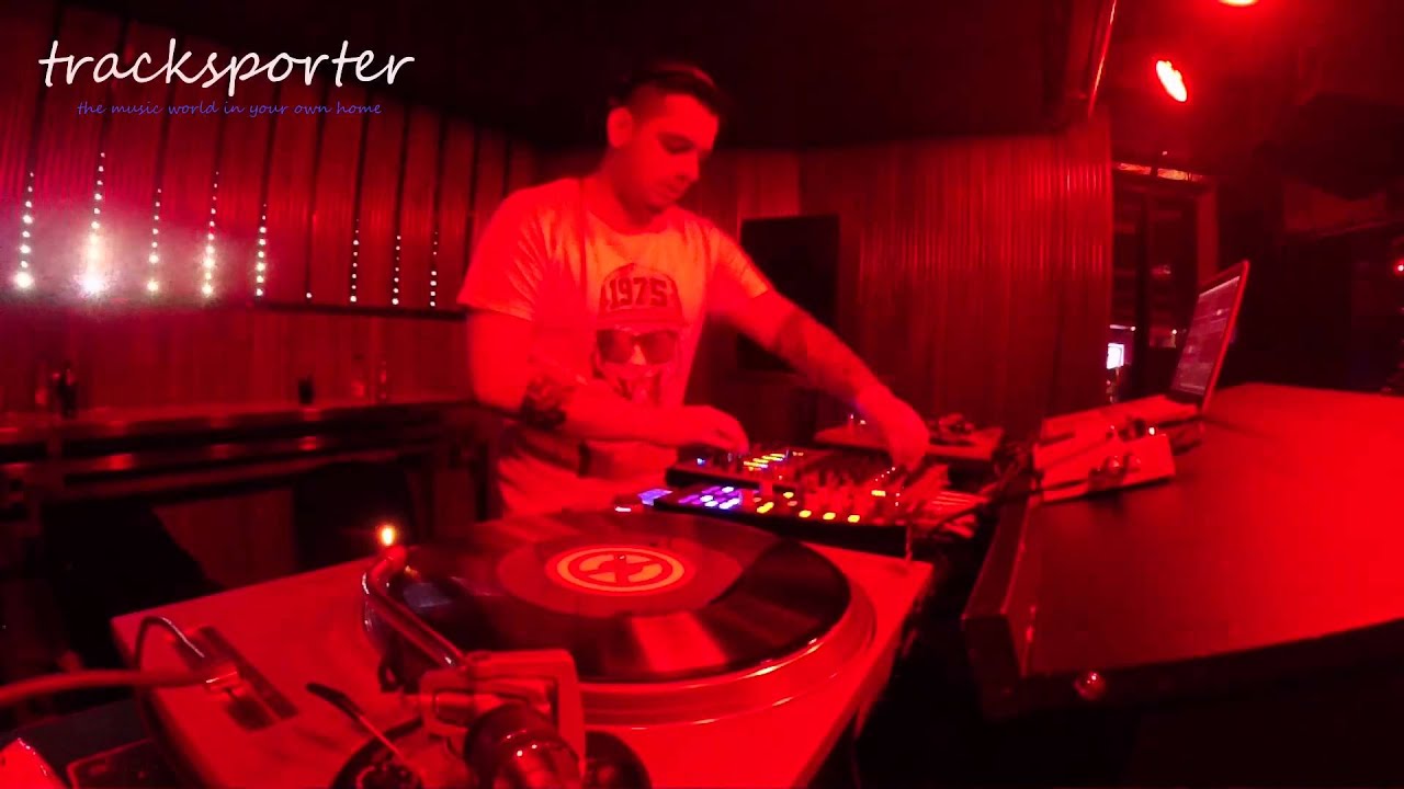 Kike Medina @ The Mini Club - Especial Residentes