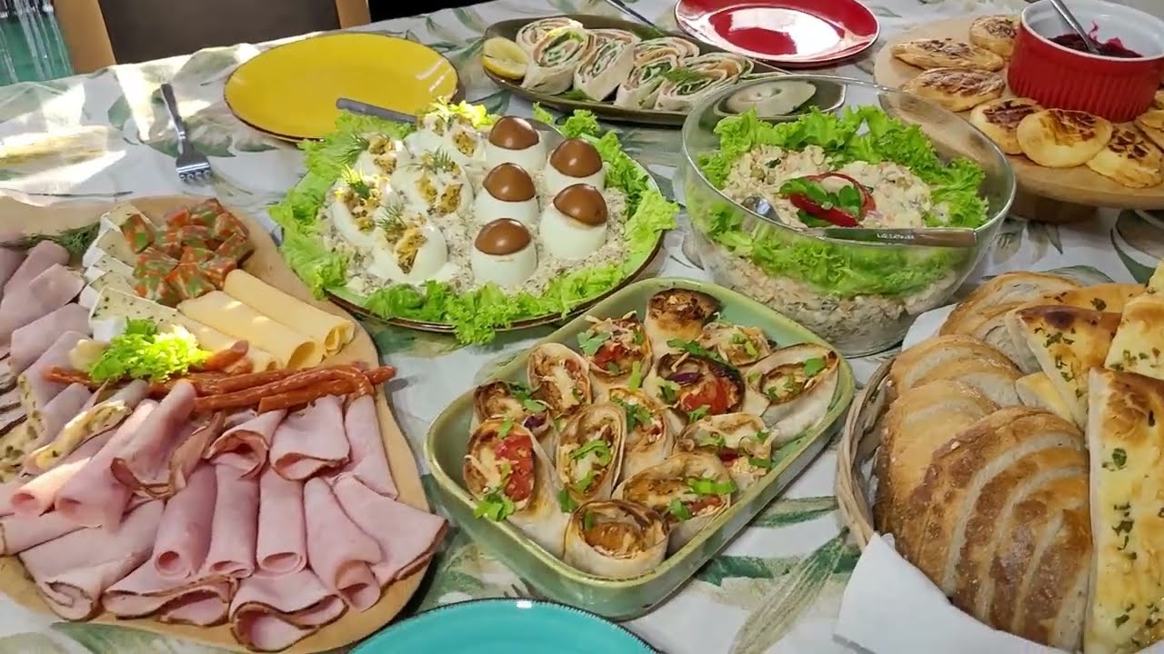 M&oacute;j imprezowy st&oacute;ł. Może będzie dla Ciebie inspiracją. Dużo fajnych przekąsek na imprezę.