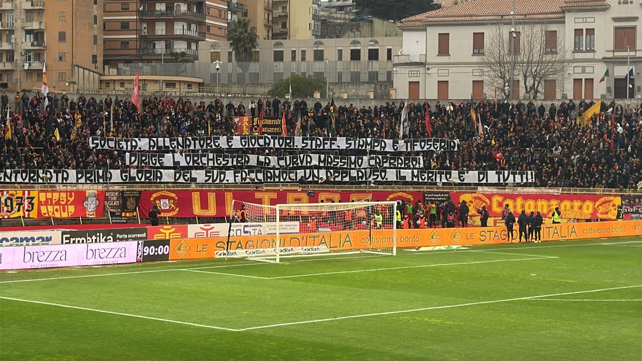 Catanzaro Calcio. Società, Allenatore e Giocatori, Staff, Stampa e Tifoseria