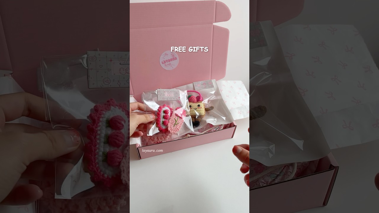 pack an order with me#packingorders #packaging #crochet #pinkgirl #handmade #packingorders #crochet