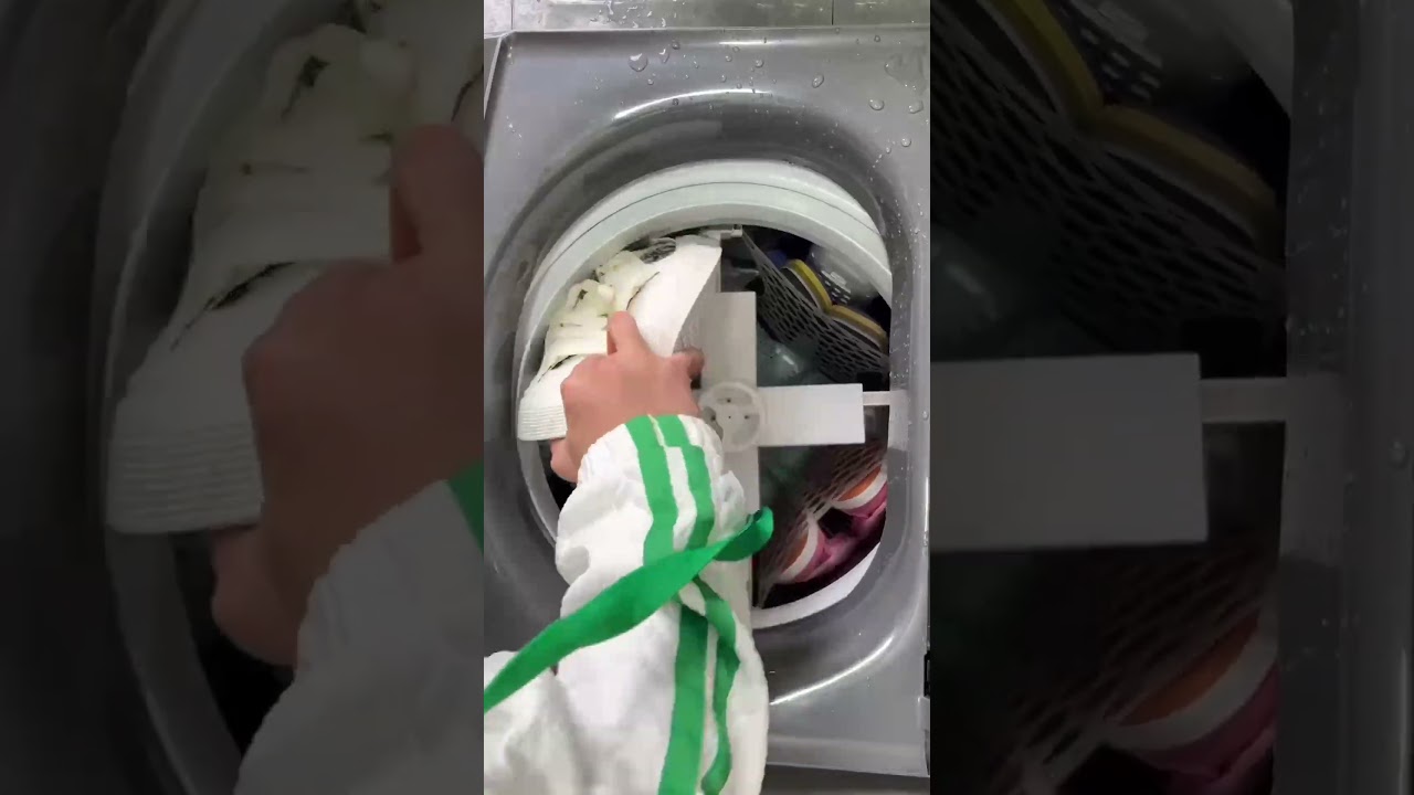 Wash your shoes easily 📌