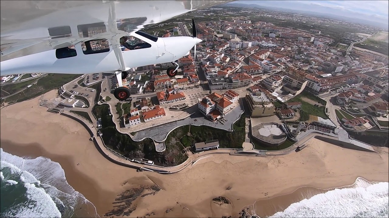 Aproach and landing at Santa Cruz - Portugal