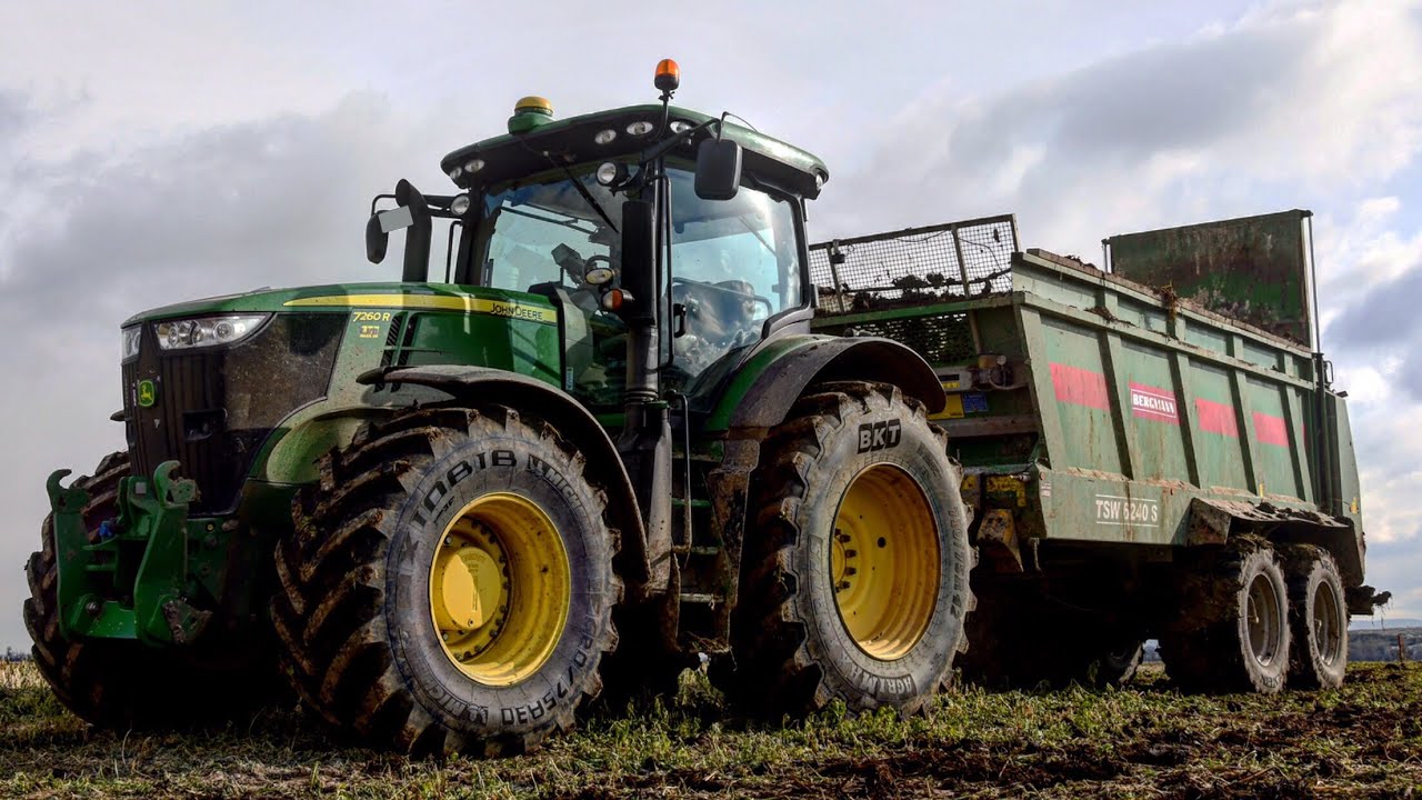 John Deere 7260R & Bergmann TSW 6240 S am Mist streuen //4K//