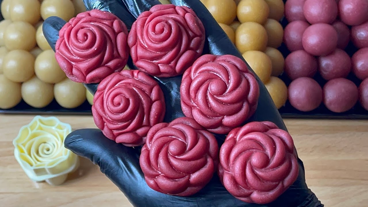 حلوى اللوز ديال المناسبات بلمسة عصرية⁉️بمرشم الوردة دوفاص لي كيصلاح لجميع انواع الحلويات 