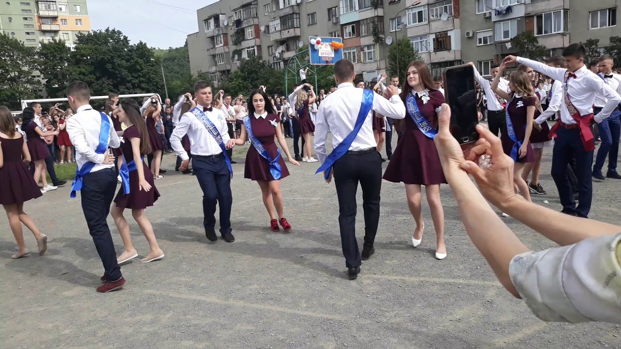Выпускной вальс 11 школы г.Мукачево 2018