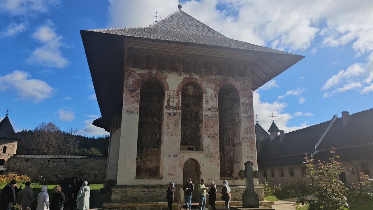 MĂNĂSTIREA MOLDOVIȚA..PICTURĂ UNICĂ..@BotLucian1978 