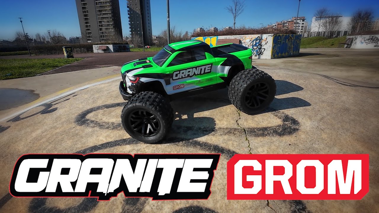 2040 RC - Arrma 1/18 Granite GROM brushless 3s: first run & impressions @ Quarto skatepark