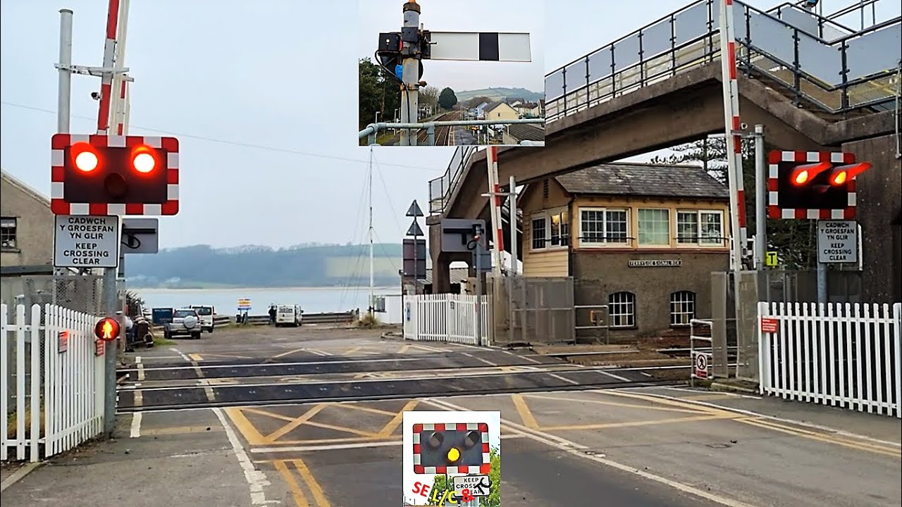 Ferryside Level Crossing, Carmarthenshire