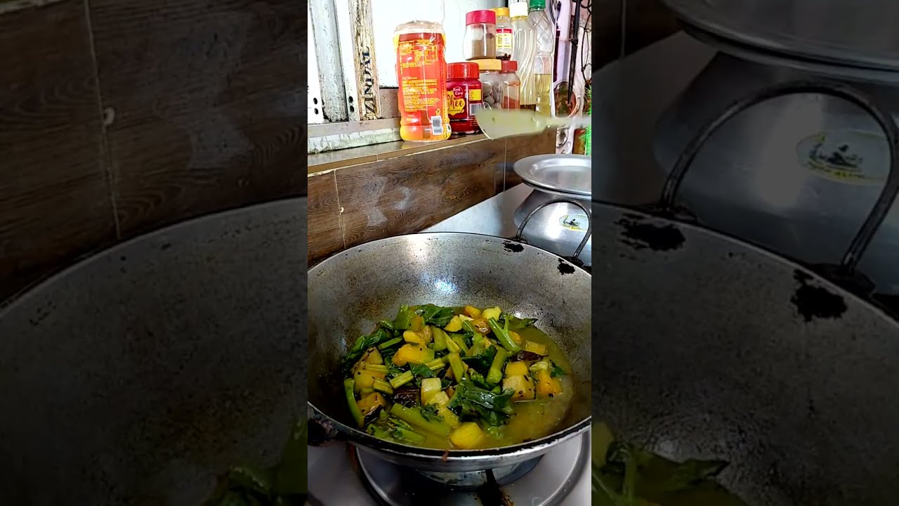 চিংড়ি দিয়ে পুইশাক রান্না 😋😋 #youtubepage #recipe 