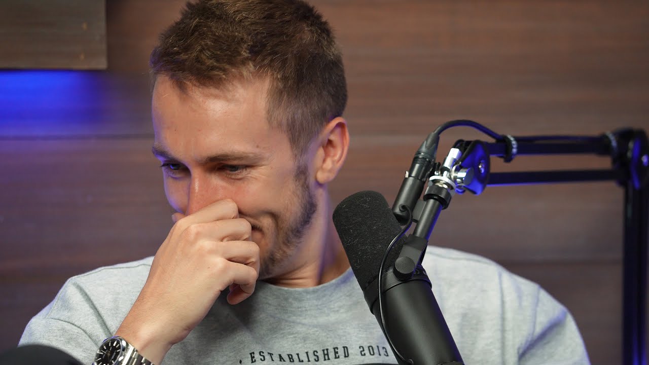 Simon Reacts to Wroetoshaw Reacting To Miniminter & Talia&rsquo;s Engagement!
