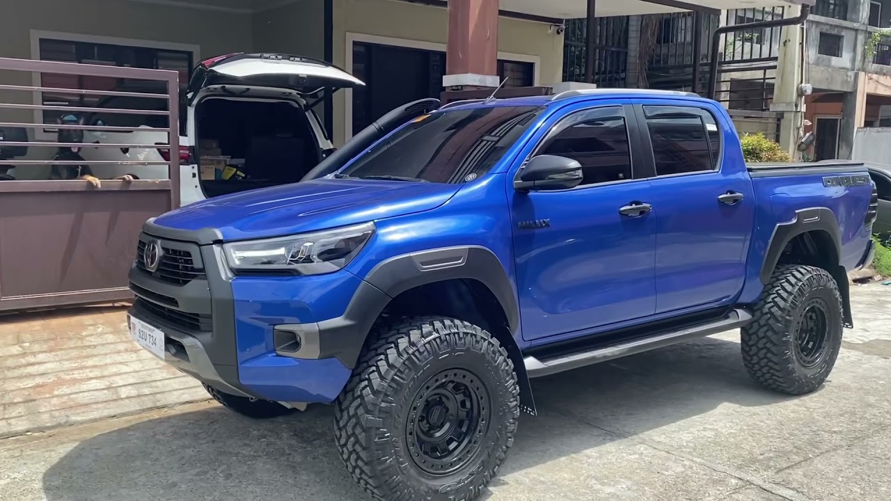 HILUX 2021 Conquest Manual TRD Carbon steering, JBL Tweeter, TRD Push start