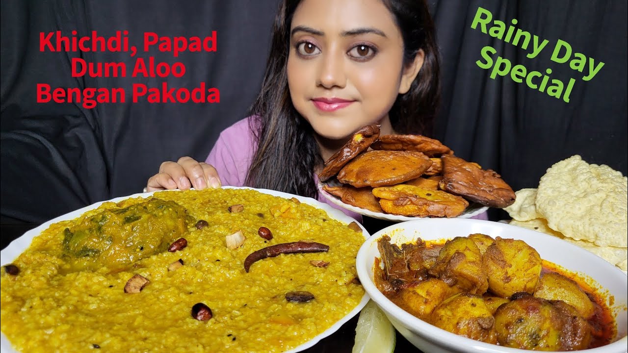 ASMR EATING SHOW- Khichuri, Alurdom, Beguni, Kumri, Papad || Mukbang || Big Bites ||