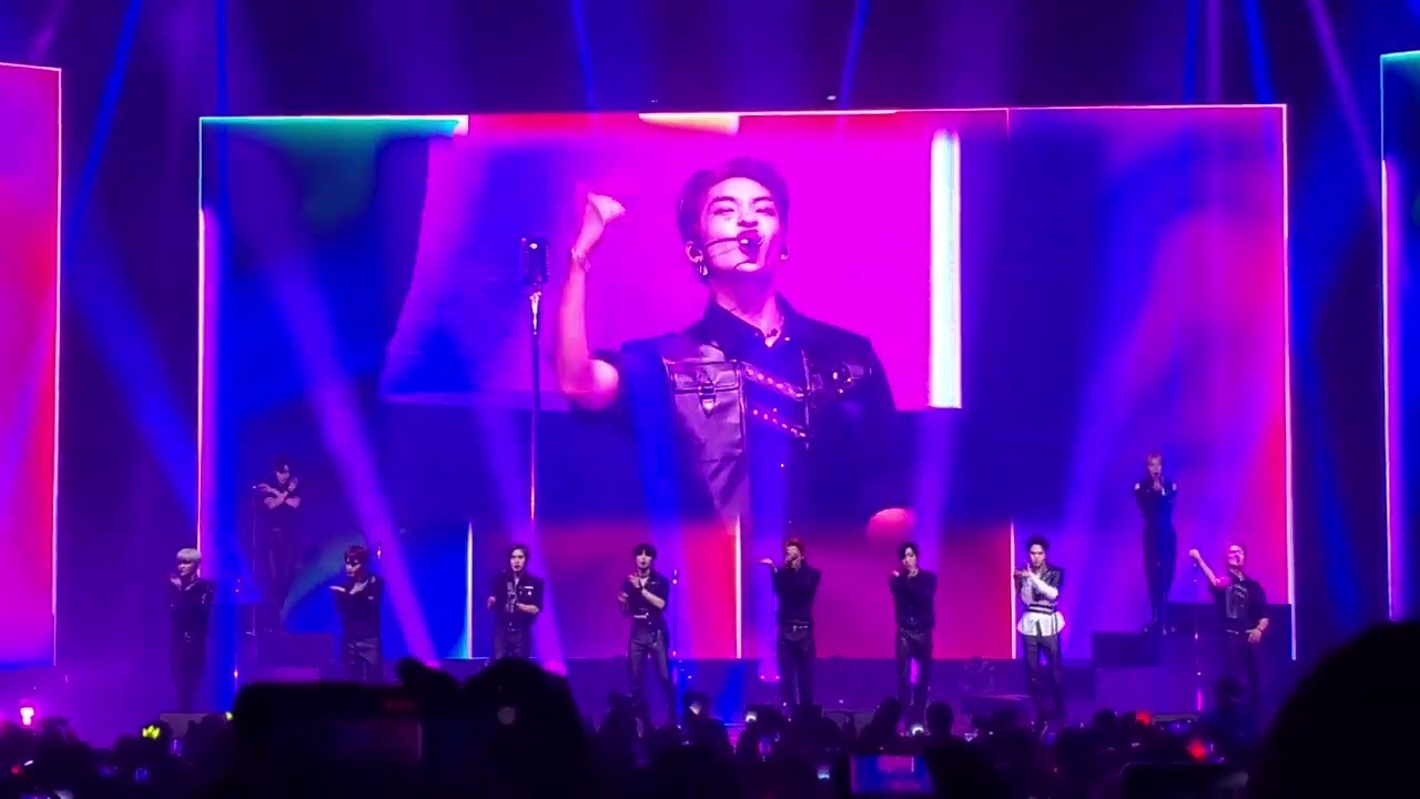 220529 The Boyz in LA - Merry Bad Ending