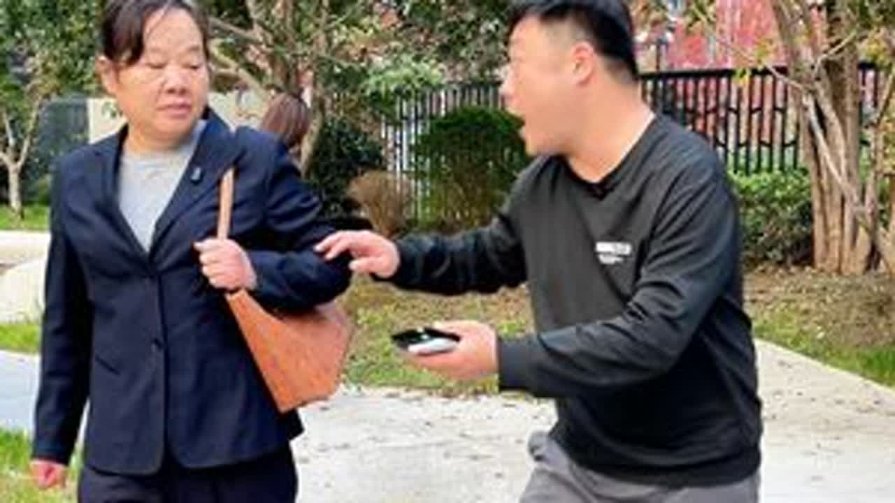 贪小便宜，吃大亏~如果是你，你会怎么样？ #新骗局又来了大家注意防范