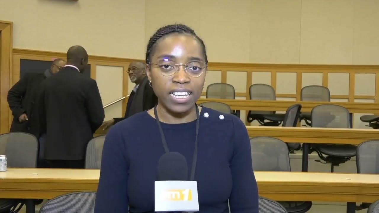 PRÉSIDENTE DE L'UPGC AUX CÔTÉS DU MINISTRE ADAMA DIAWARA, À L'UNIVERSITÉ DE HARVARD (ÉTATS-UNIS)