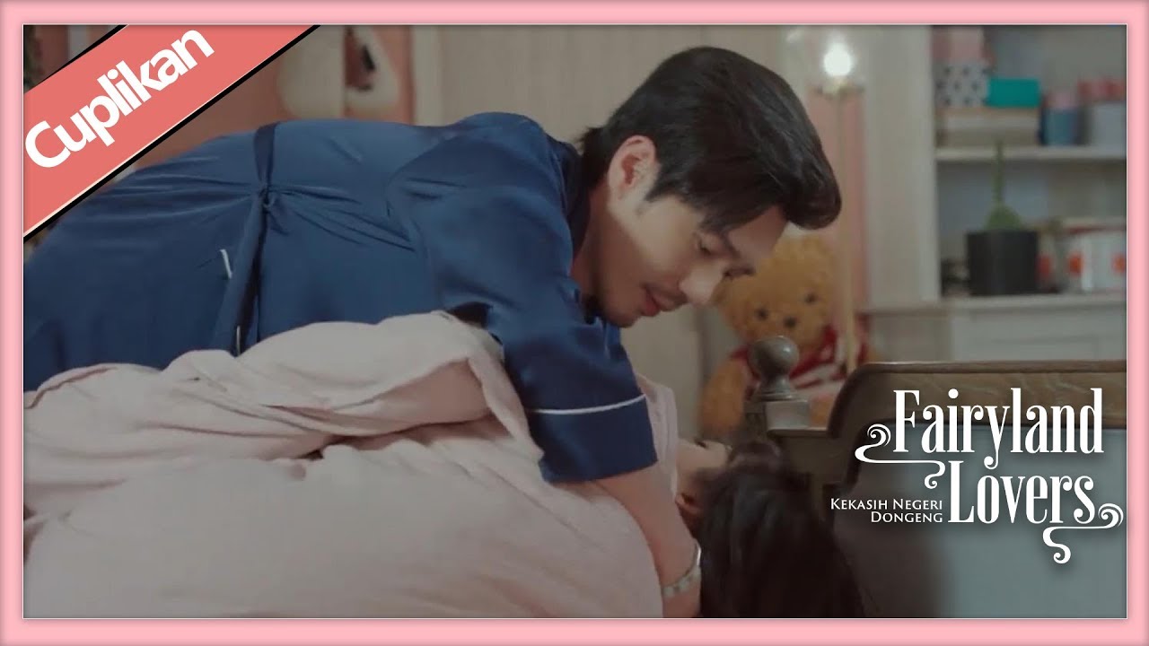Fairyland Lovers (Kekasih Negeri Dongeng) | Cuplikan EP08 Part 2 Demam | 蓬莱间 | WeTV 【INDO SUB】