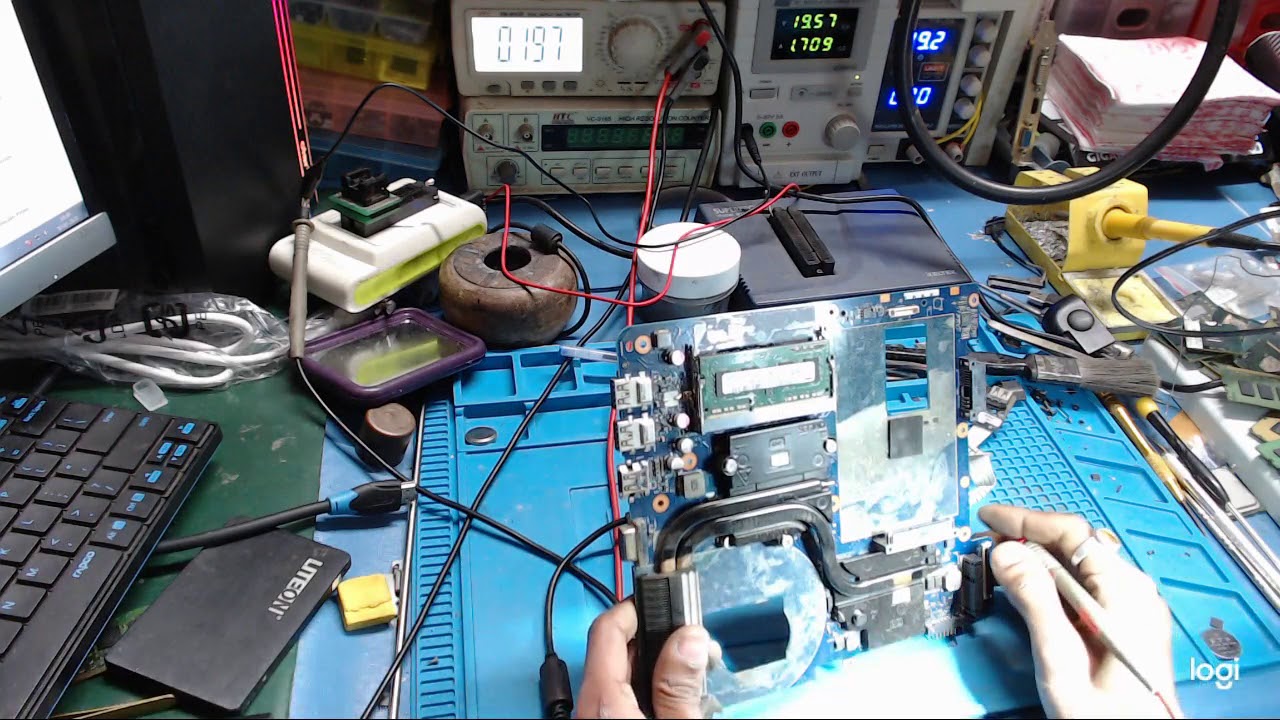 SAMSUNG 355V LAPTOP ,NO DISPLAY PROBLEM ,SOLVED