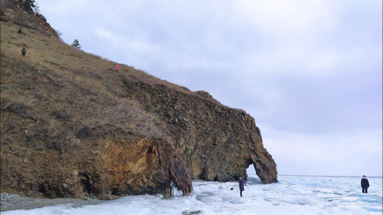 🏔️🐘Первый ледовый поход по льду Байкала🩵