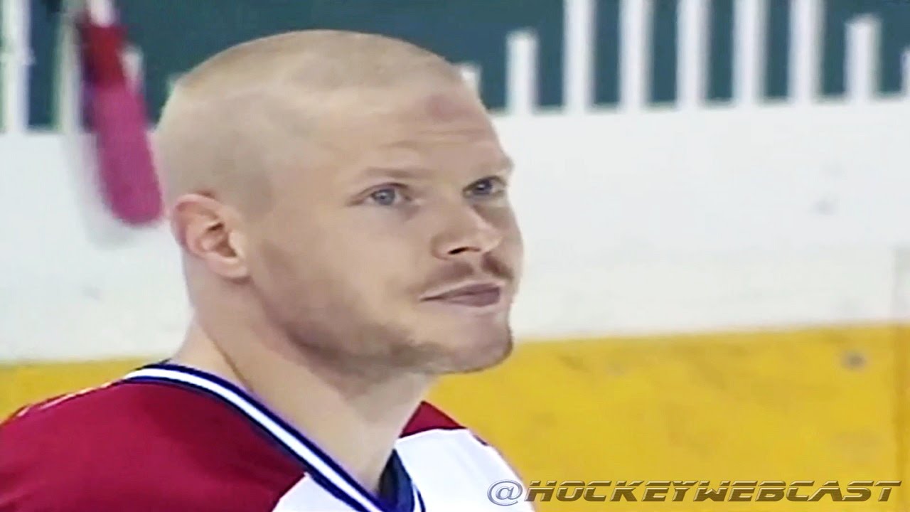 Saku Koivu Returns From Cancer - April 9, 2002 (NHL Classic)