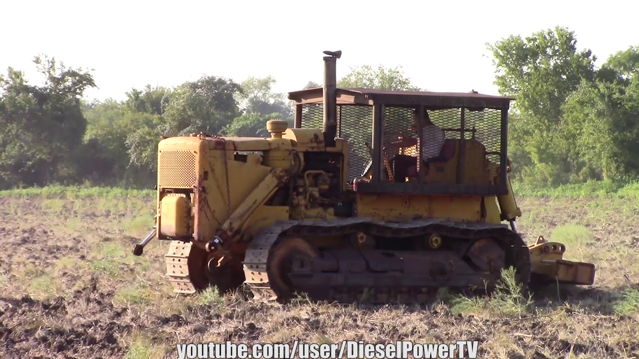 CAT TURBO D8 START & RIPPER ACTION!!!