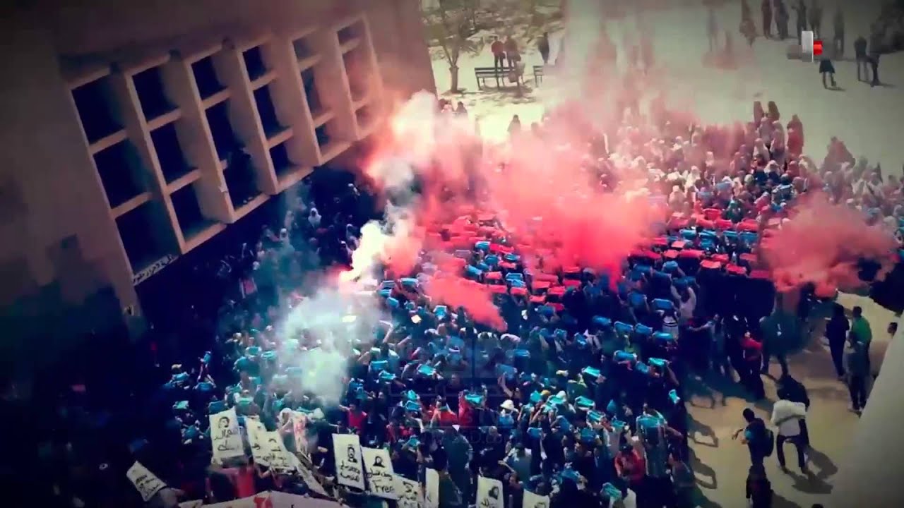 الالتراس يشعل مظاهرات جامعة المنصورة